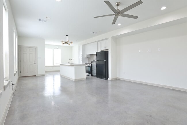 Foto del edificio - 7924 Booker St