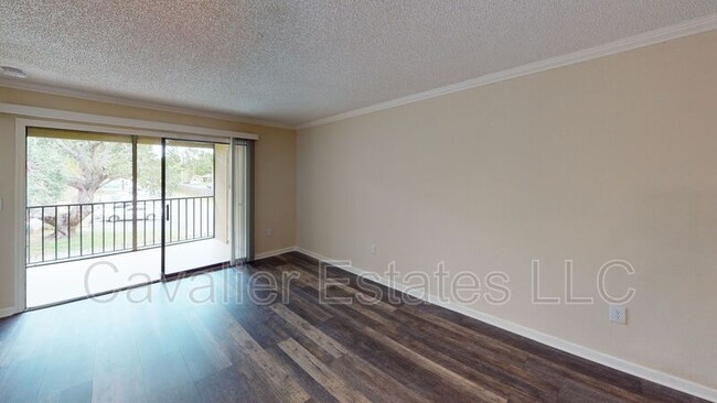 Building Photo - 10100 Sailwinds Blvd N