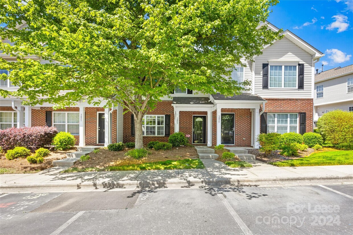 Primary Photo - 3053 Summerfield Ridge Ln