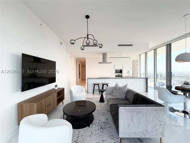 Foto del edificio - 700 NE 26th St