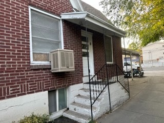 Building Photo - 355 E 500 N