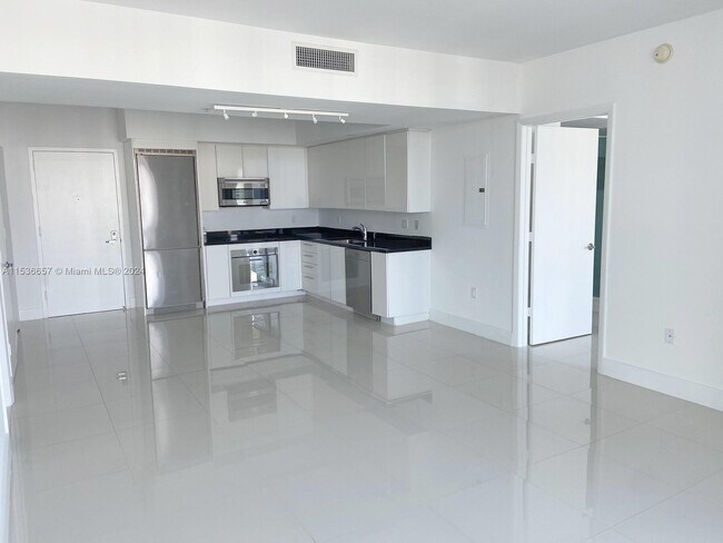 Foto del edificio - 92 SW 3rd St
