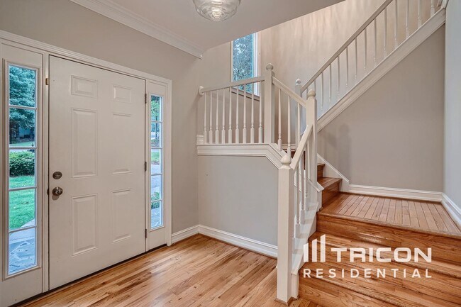 Foto del edificio - 1916 Lilac Ridge Dr