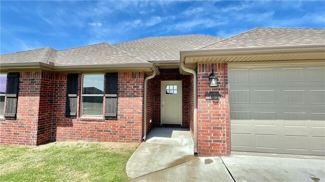 Building Photo - 1744 Charismatic Dr