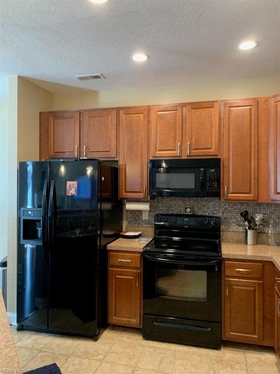 Building Photo - 904 Buckhurst Ln