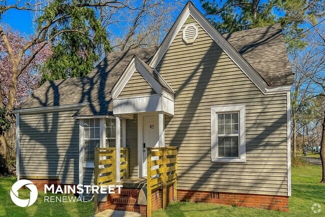 Building Photo - 125 Inglenook Dr