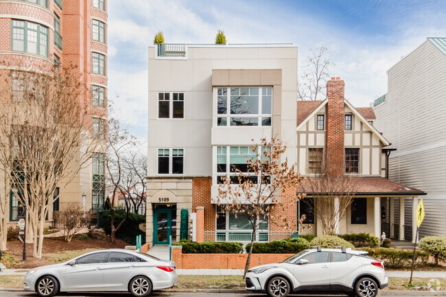 5109 Connecticut Ave NW - The Collection on Connecticut Ave