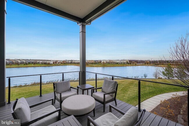 Foto del edificio - 23651 Havelock Walk Ter