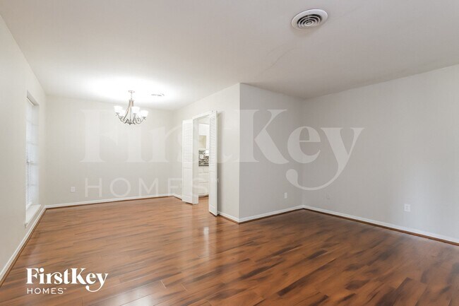 Foto del edificio - 12115 Hillcroft St