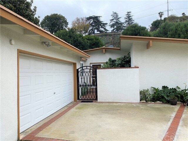 Foto del edificio - 42 Rollingwood Dr