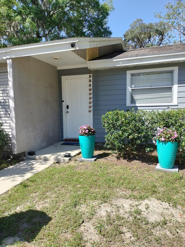Foto principal - 1428 SW 42nd St