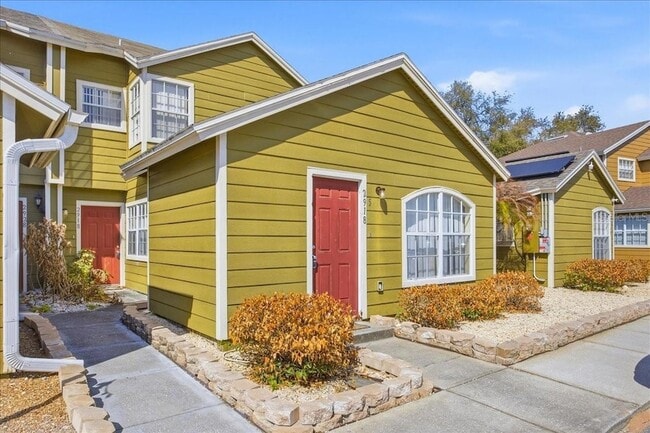 Photo - 2918 Fan Palm Dr Apartment