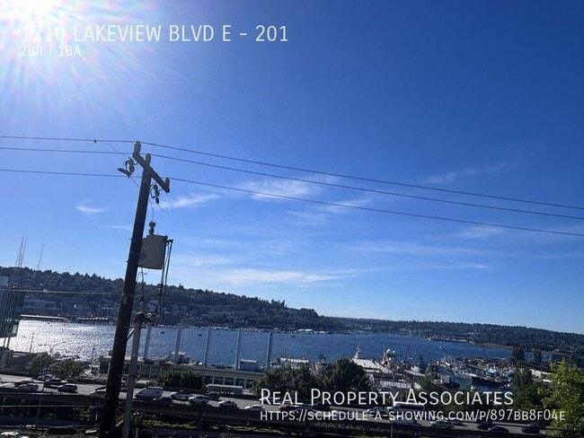 Building Photo - 1210 Lakeview Blvd E