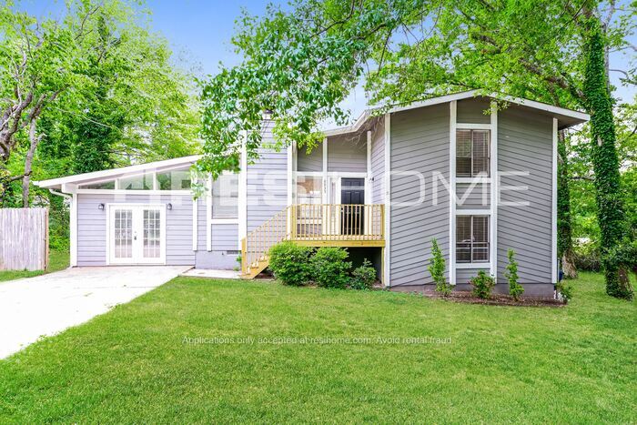 Foto principal - 8935 Wesley Pl