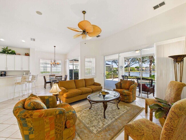 Foto del edificio - Resort-Style Furnished Home with Private P...