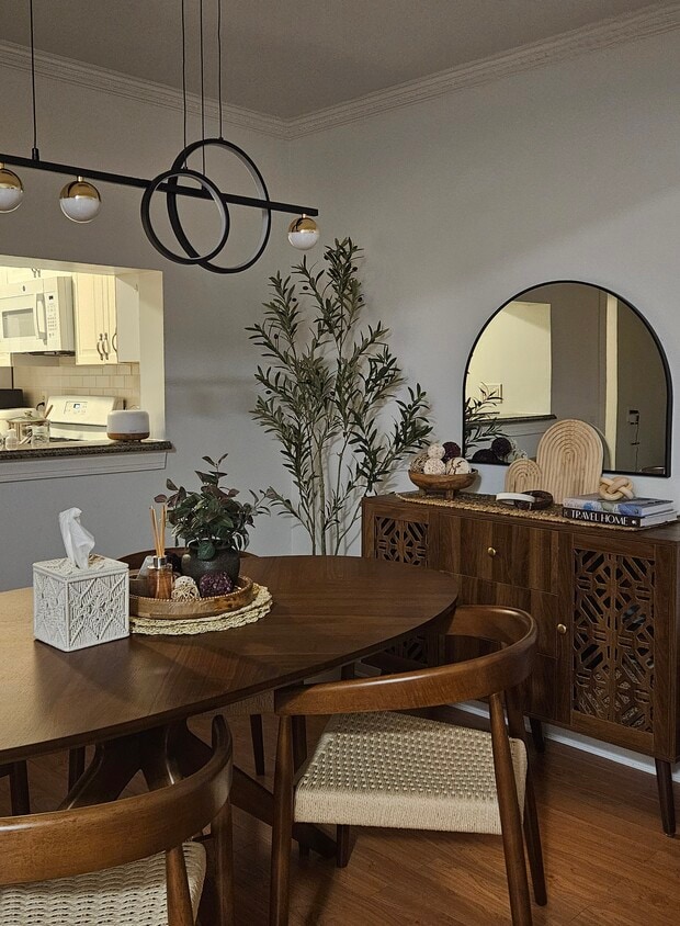 Foto principal - 6535 Cypress Point Rd