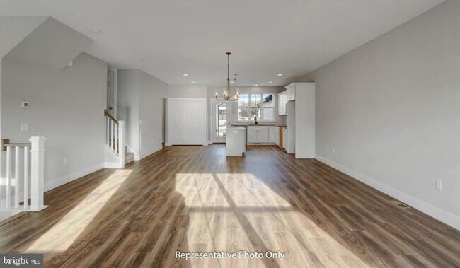 Building Photo - 403 Estate Dr