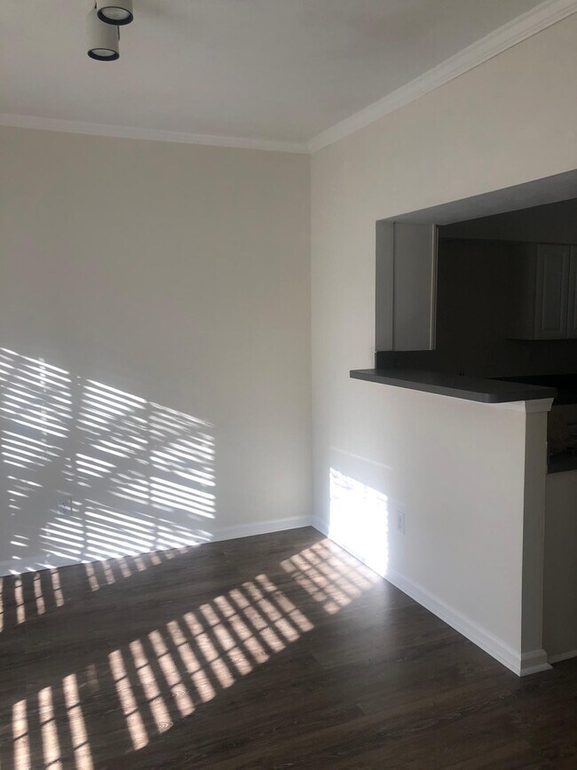 Foto del edificio - 1507 Creek Ct
