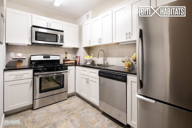 Building Photo - 33 Lincoln-510 Flatbush