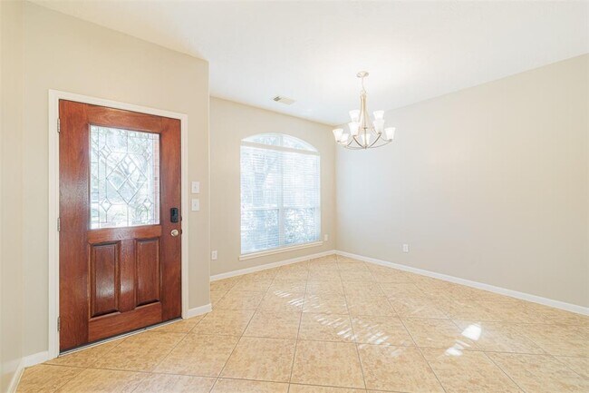 Building Photo - 8322 Encinitas Cove Dr