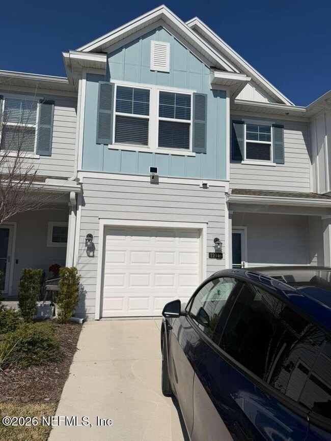 Building Photo - 12846 Josslyn Ln