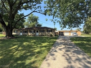 Building Photo - 12920 Fountain Ct