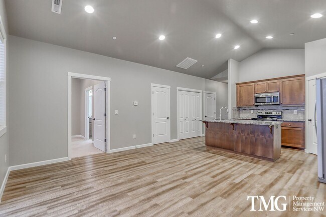 Building Photo - Modern Living with A/C and Attached Garage!