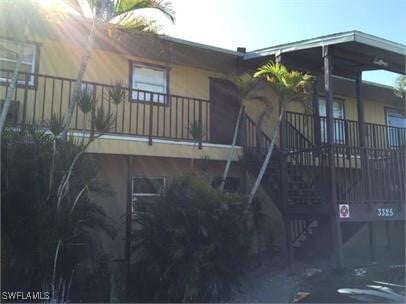 Primary Photo - 3325 SE 15th Pl