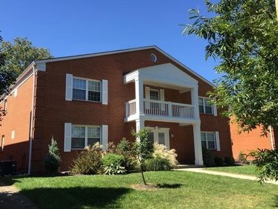 Foto principal - 1397 Broadview Ave