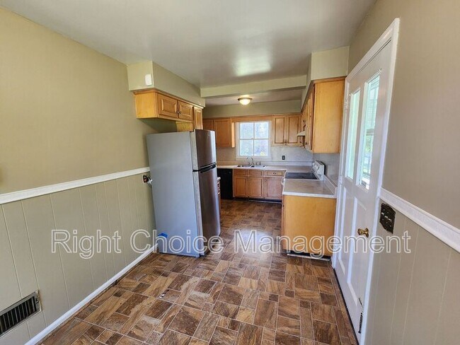 Foto del edificio - 1097 Bolton Ct