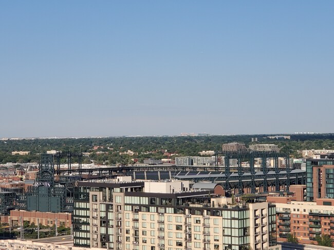 Foto del edificio - 1700 Bassett St