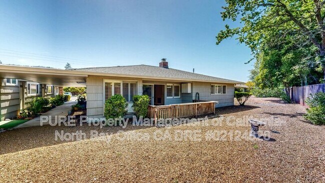 Foto del edificio - 205 White Oak Dr
