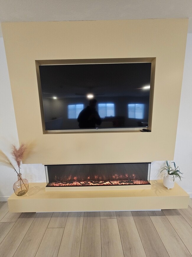 Foto del edificio - 9489 Sky Pointe Dr