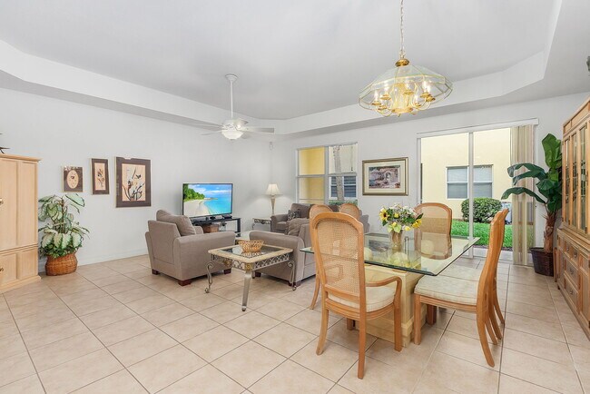 Building Photo - 9814 Quinta Artesa Way