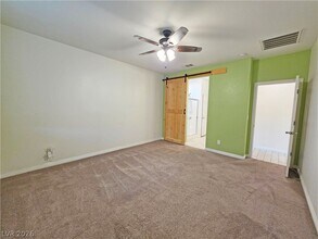 Building Photo - 3603 E Polk Ave