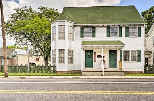 Building Photo - 11 Buford Ave