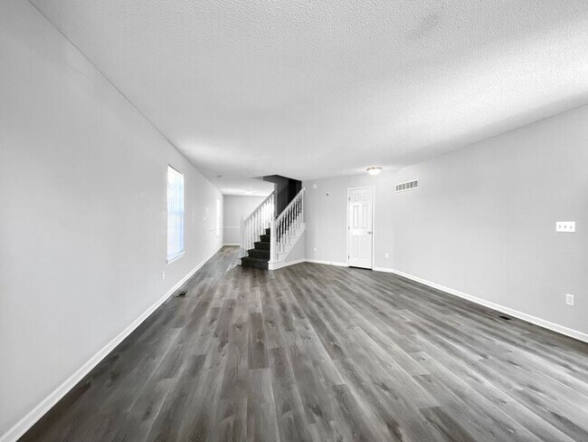 Foto del edificio - 4205 Highland Ave