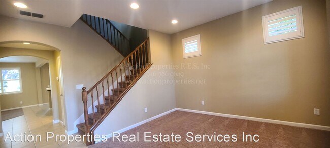 Building Photo - 4 br, 3 bath House - 903 Treehowell Drive