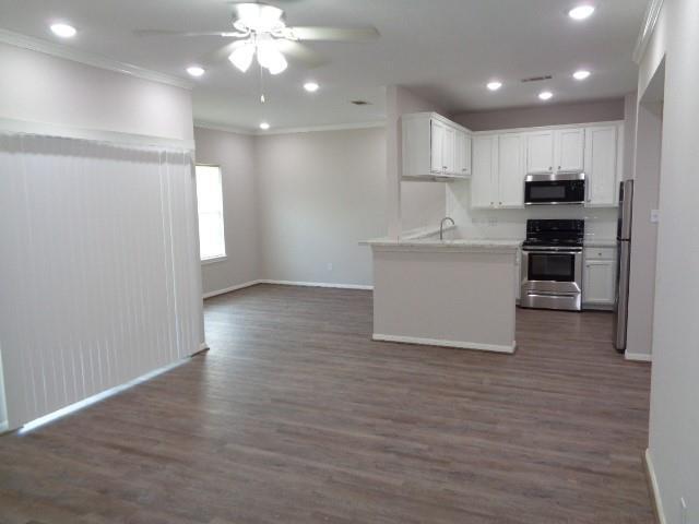 Foto del edificio - 12565 Melville Dr