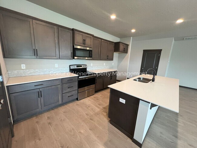 Foto del edificio - 3 bed house in Woodbridge