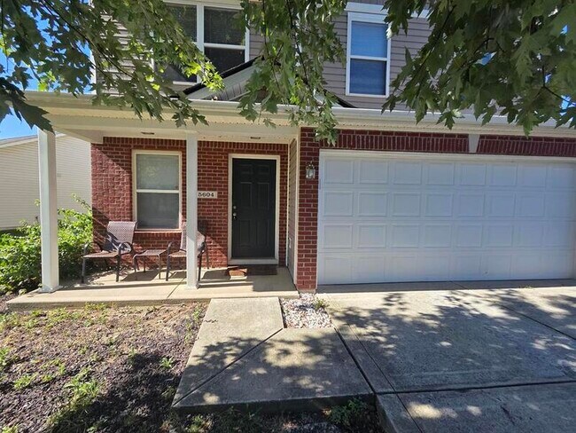 Foto del edificio - 5604 Rambling Dr
