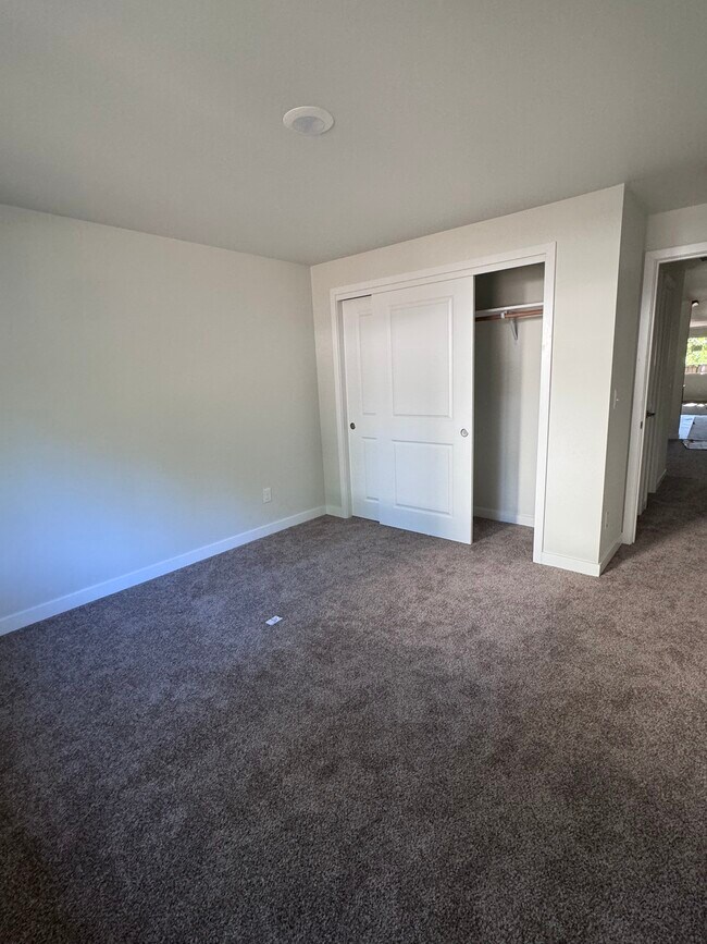 Foto del edificio - 4318 Clearwater Loop SE