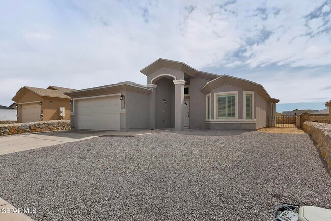 Building Photo - 13672 Baja Vista Ct