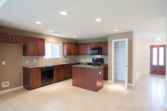 Building Photo - 11718 Forest Wind Ln