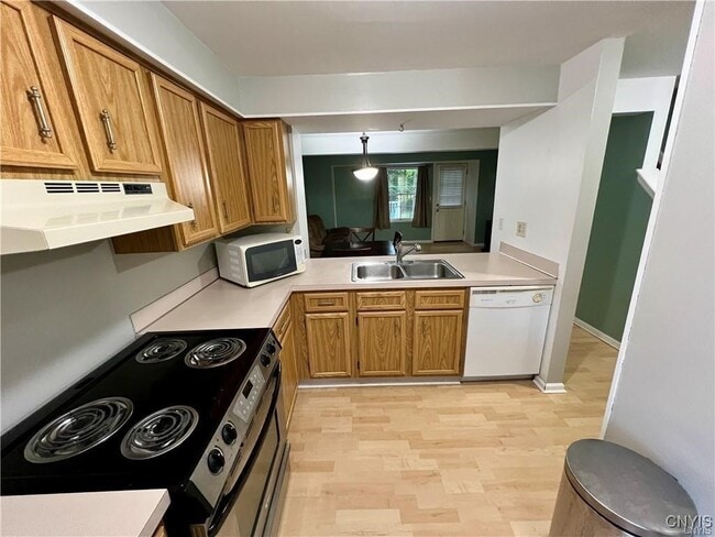 Building Photo - 4431 Heritage Dr