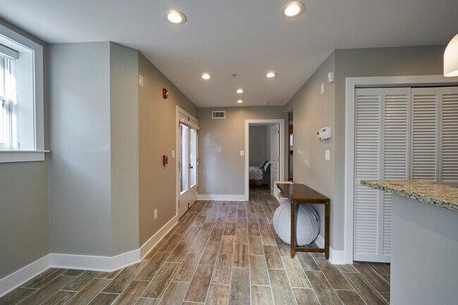 Foto del edificio - 1801 Swann St NW