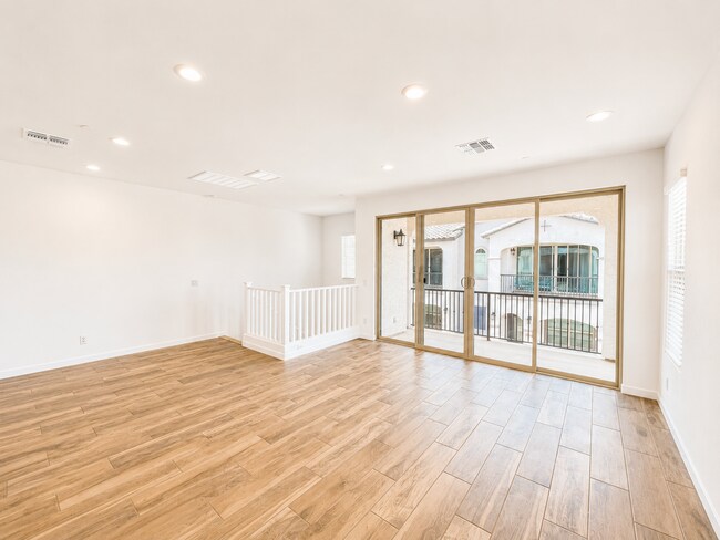 Foto del edificio - 4043 E Brisa Dr