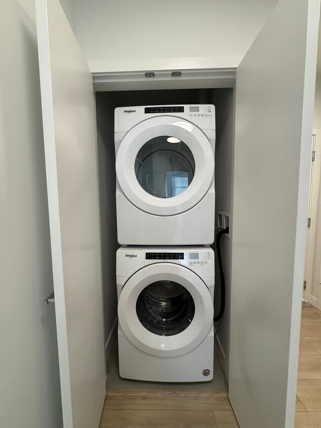 Photo du bâtiment - 603 Regan Av