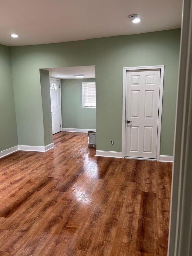 39 E Baltimore St Unit 39 E Baltimore St Complex, Hagerstown, MD 21740