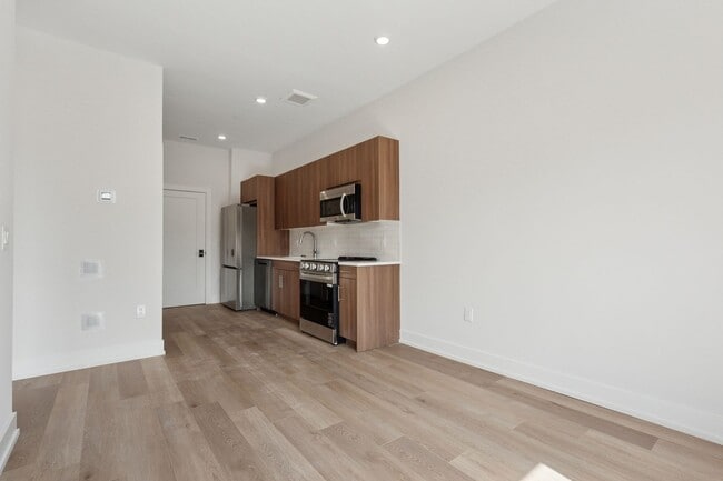 Interior Photo - The Archer